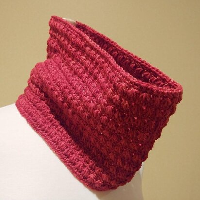 Triangle Puff Cowl