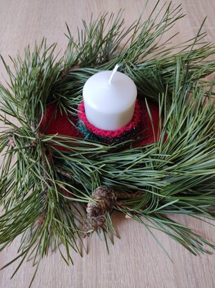 Candle Holder + Wreath