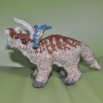 Triceratops - knitting pattern