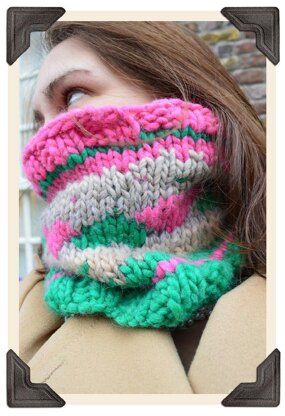 Coup de Coeur Cowl