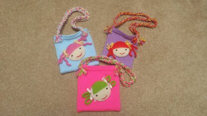 Girls knitted bag