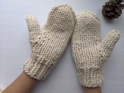 Latte Style Hat and Mittens