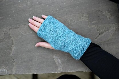 Kacia Fingerless Gloves