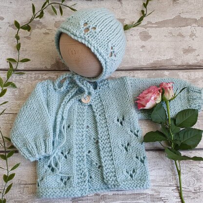 Eyelet Baby Cardigan and Bonnet Set 0-6 months