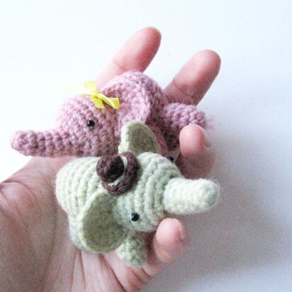 Lucky Four-Leaf Clover Amigurumi Crochet Pattern by erinmaycrochet