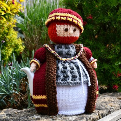 King Henry VIII 4 Cup Teapot Cosy Knitting Pattern - Novelty Teapot Cosy Knitting Pattern.