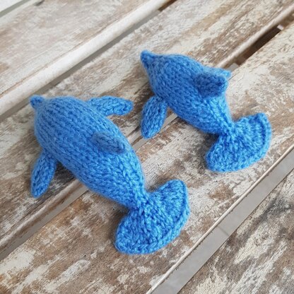 Knitted Dolphins