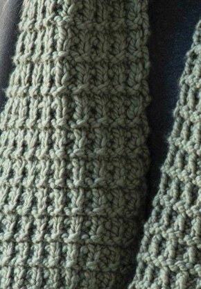 Giuoco Scarf in Berroco Noble - 379-5 PDF