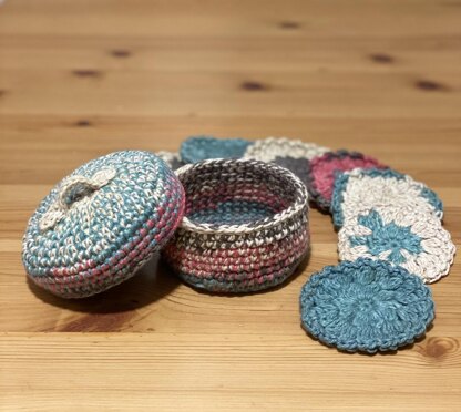 Morelia Scrubbies and Basket Set