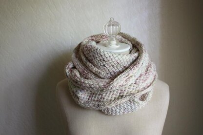 Phydelle Infinity Scarf / Cowl