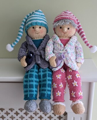 The pyjama Day shelf sitters