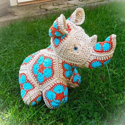 Robert the Baby-Rhino with African Flowers