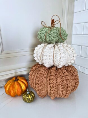 Farmhouse Bobble Pumpkins