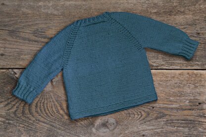 Star Wars Knit kids jacket Knitting Pattern, Mandalorian helmet motif