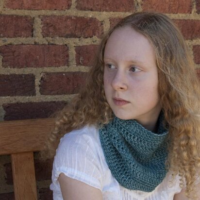 Learn to Crochet Cowl