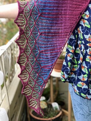 Gothic Arches Shawl