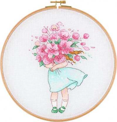 Creative World of Crafts Flower Bouquet Cross Stitch Kit - 26cm Diameter