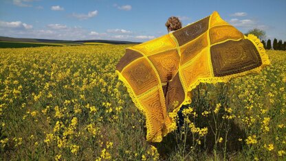 Celtic Pyramids Blanket