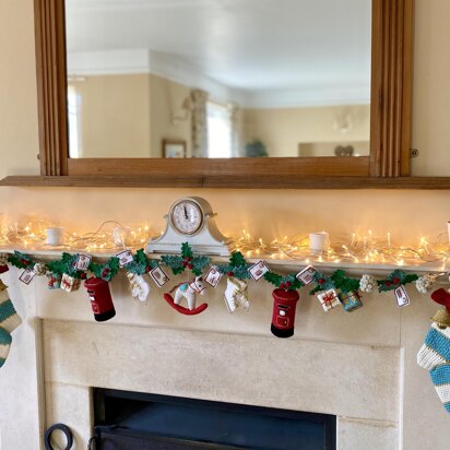 Victorian Christmas Garland