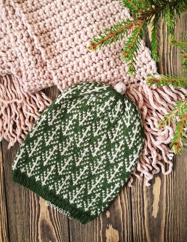 Bini Christmas trees Hat Knitting pattern by Evvash | LoveCrafts display picture 2