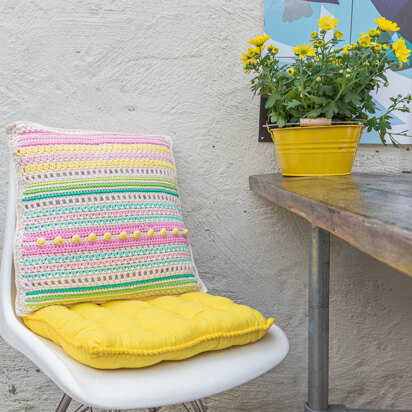 Garden Party Cushion in Yarn and Colors Epic - YAC100108 - Downloadable PDF