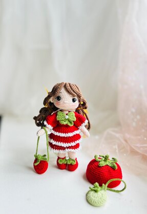 SARAH doll