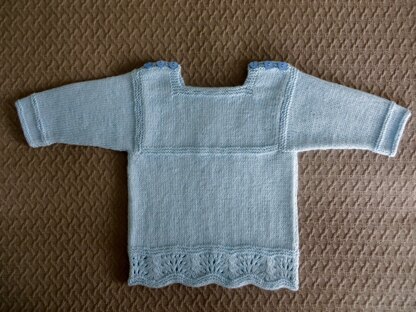 Delicate baby jumper for Eva