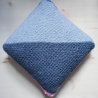 Diagonal Sand Stitch Pillow