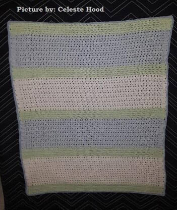 Diamond Mesh Crib Blanket