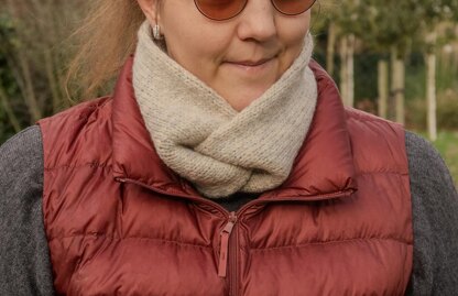 Twisted Cowl