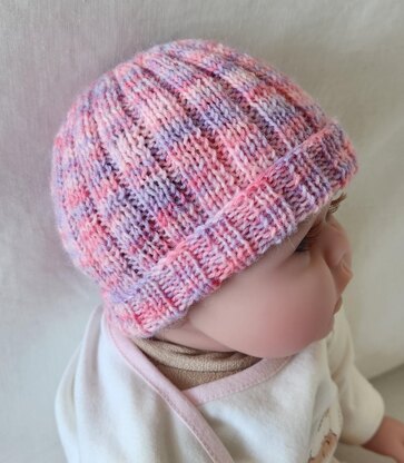 Brady - Babies 4ply rib beanie