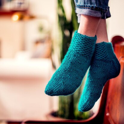 Pondside Socks - knitting pattern