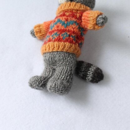 Fairisle Racoon