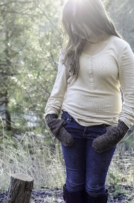 The Woodcutter's Daughter Mittens