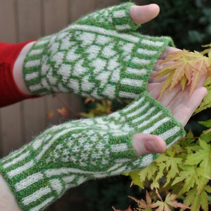 Gridlock Mitts