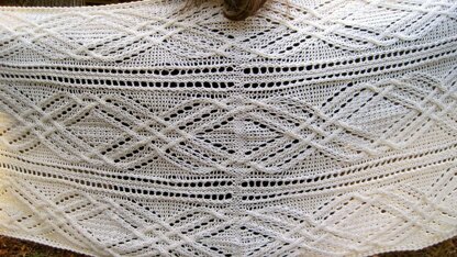 Dalkeith Cable Lace Shawl