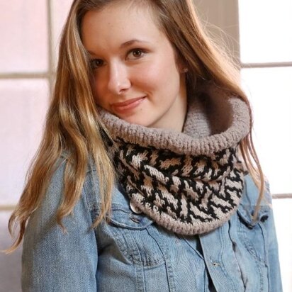 Slipt Stitch Cowl in Plymouth Yarn Arequipa Worsted & Boucle - 104 - Downloadable PDF