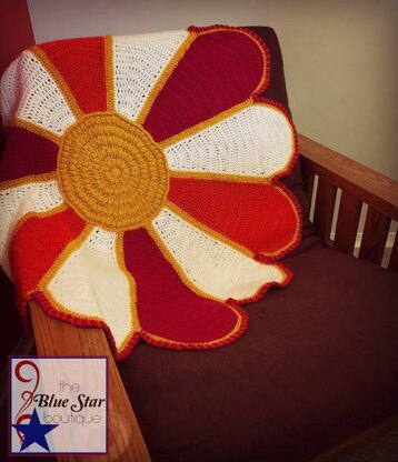 Dainty Daisy Baby & Lap Blanket