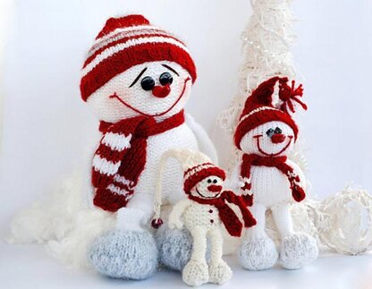 SALE 3 Snowmans - pdf knitting patterns. Christmas Ornament