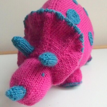 Tracey Triceratops - knitting pattern