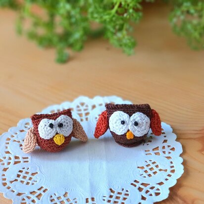 Miniature owl brooch pin