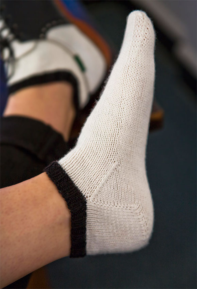 Короткие вязаные носки