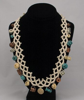"Faux" Tatted Necklace
