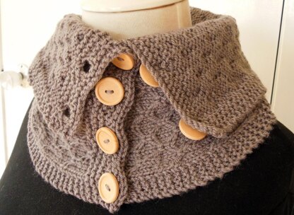 Cowl With Buttons