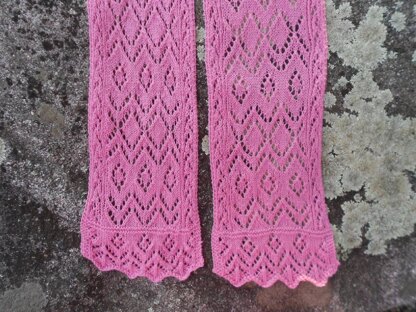 Muriel's Diamond Lace Scarf