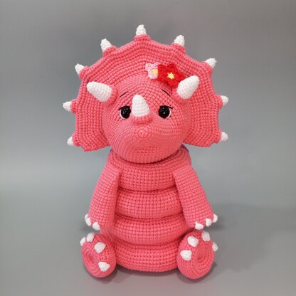 Baby Triceratops Crochet pattern by Ludasamigurumi