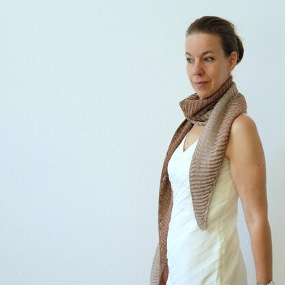 Cardiida Shawl