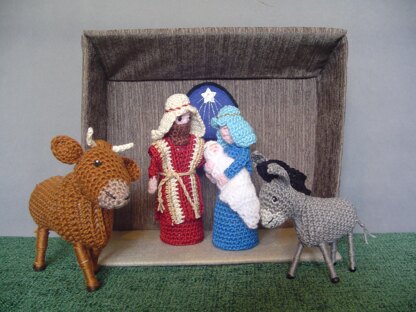 Rustic Nativity Set Yarn Bundle