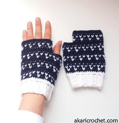 THREE HEARTS mitts_ M59