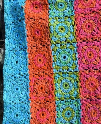 Queenies Square Crochet Blanket